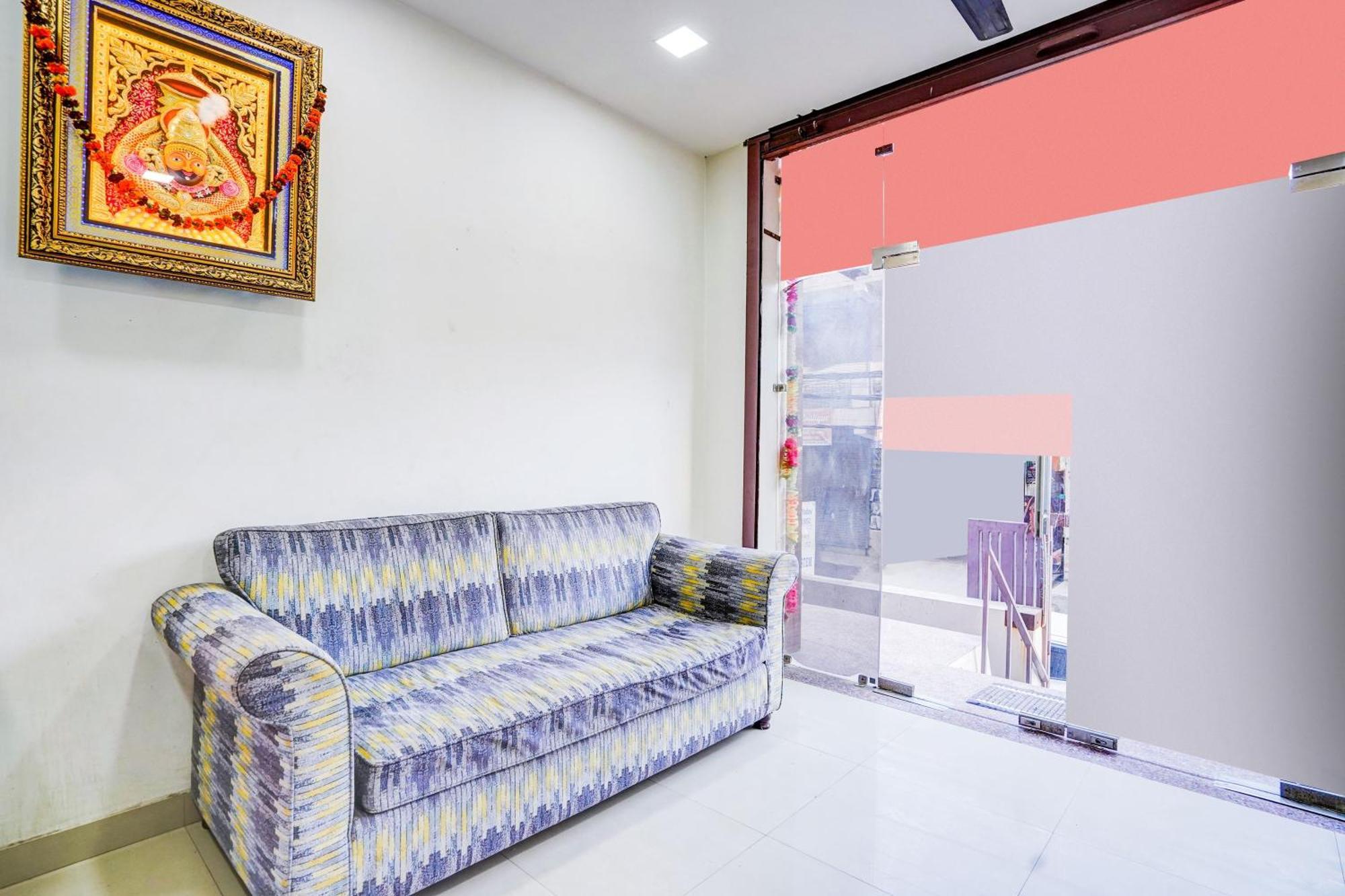 Super Collection O Sector 104 Noida Hotel Buitenkant foto