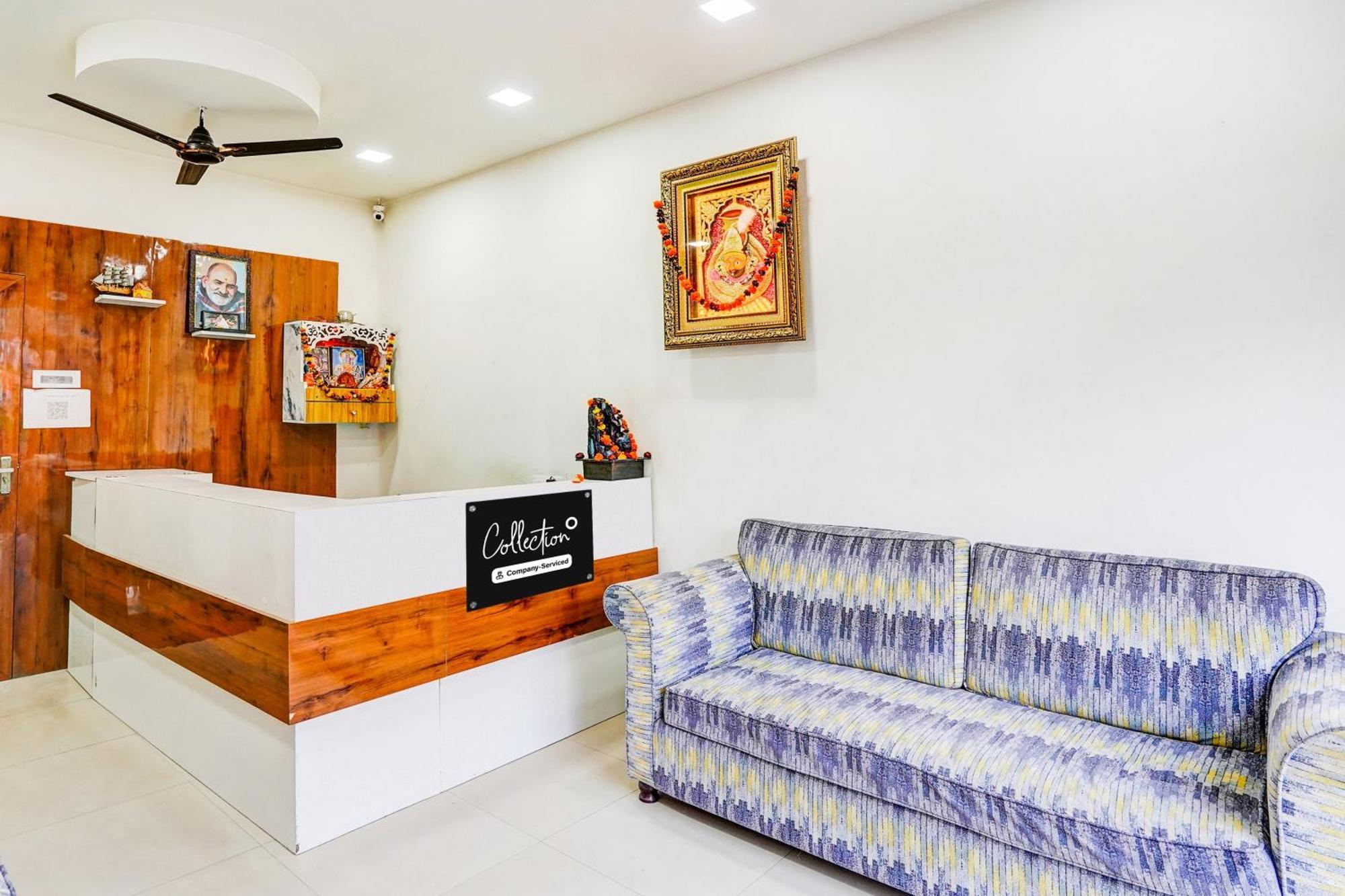 Super Collection O Sector 104 Noida Hotel Buitenkant foto